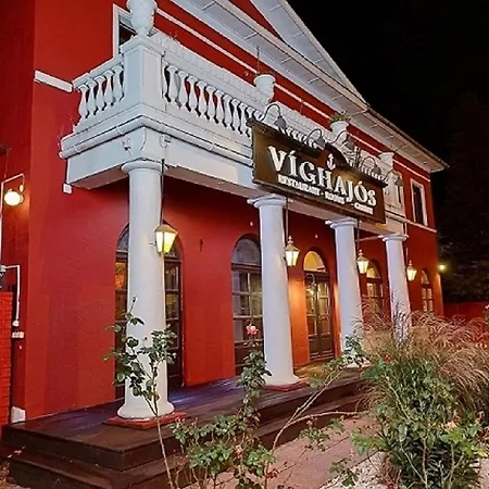 Víghajós Panzió Panzió 4*
