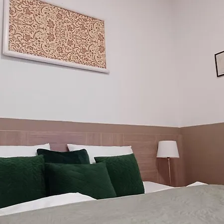 Víghajós Panzió Budapest