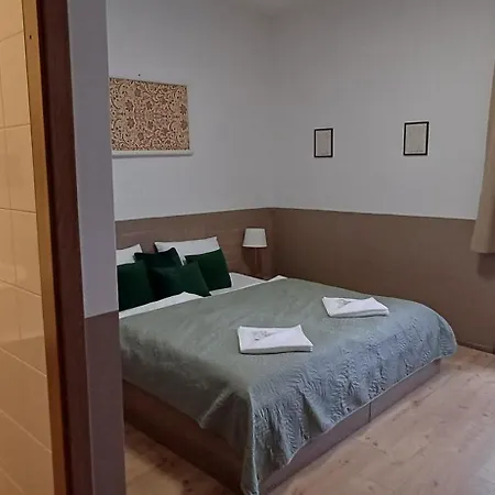 Víghajós Panzió Panzió Budapest